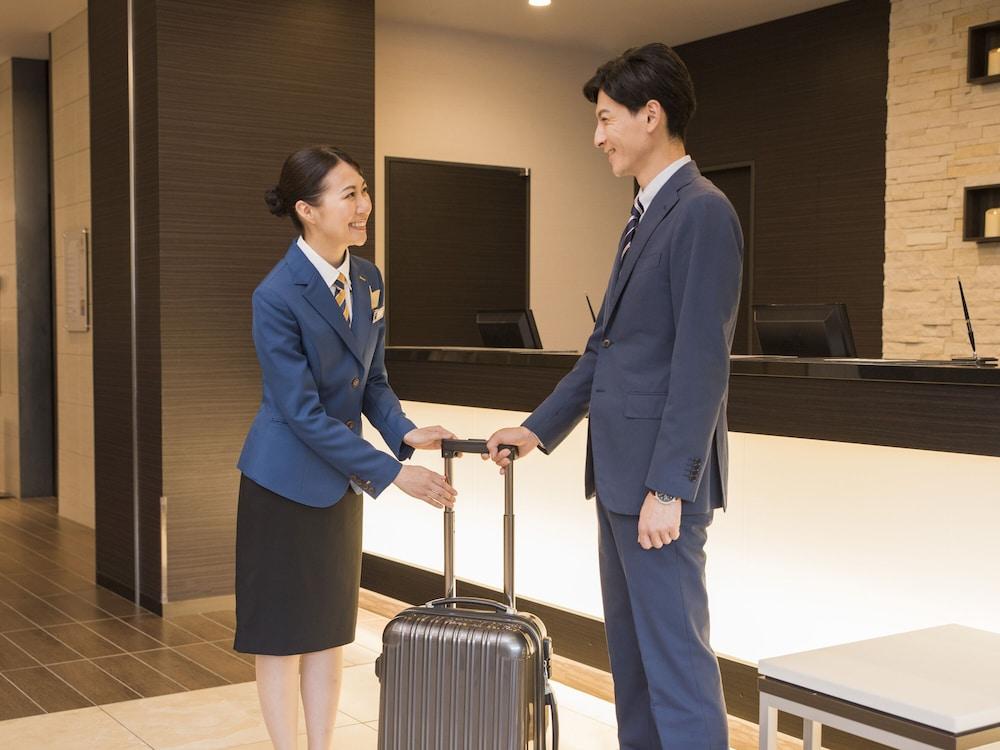 Comfort Hotel Niigata Exterior photo